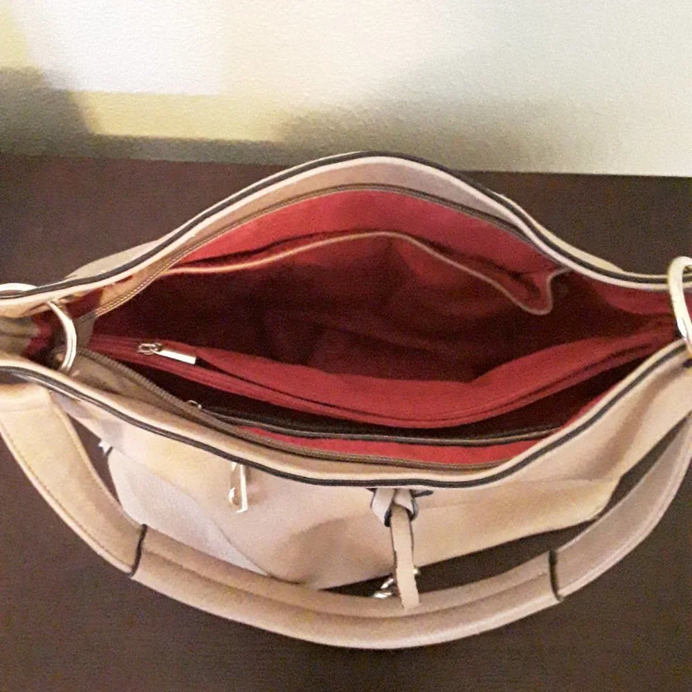 Purse - Picture 5 of 5